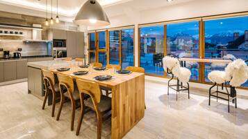 In-room dining