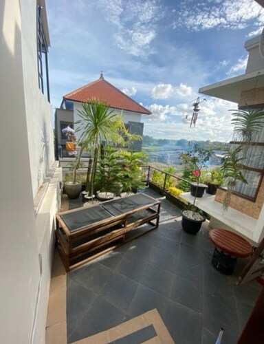 modern house in sanur area 
10 minutes from beach 
on scooter 
