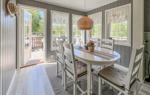 Dining - Amazing home in Färgelanda with WiFi (Färgelanda)