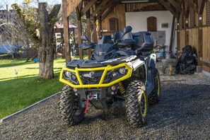 Exterior - Harghita Traditional House (Mugeni)