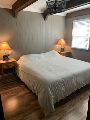 3 bedrooms, free WiFi, bed sheets