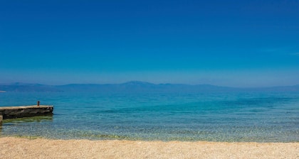 Awesome home in Malinska with kitchen