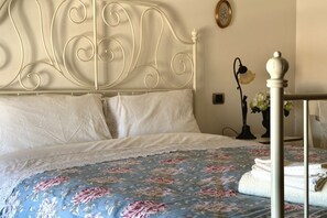 2 Schlafzimmer, Bettwäsche