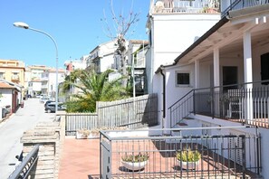 Property grounds - N278 - Numana, delightful two-room apartment in the historic centre (Numana)