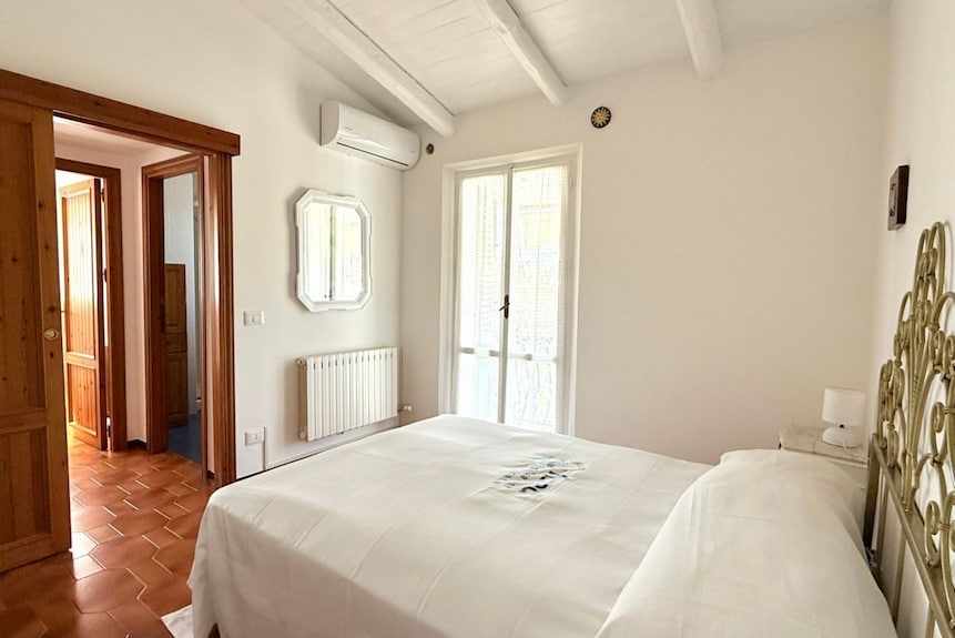 N278 - Numana, Delightful Two-room Apartment In The Historic Centre - Numana