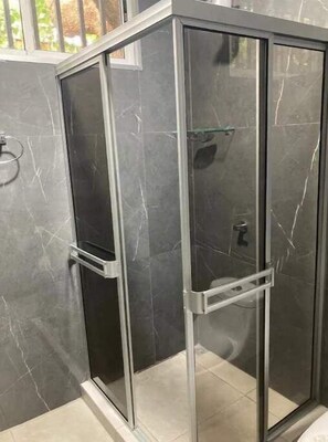淋浴设施