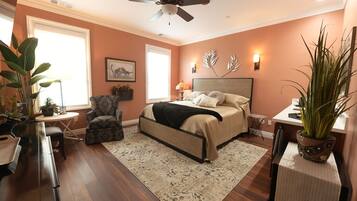 Classic Room | Laptop workspace, blackout drapes, iron/ironing board (on request)