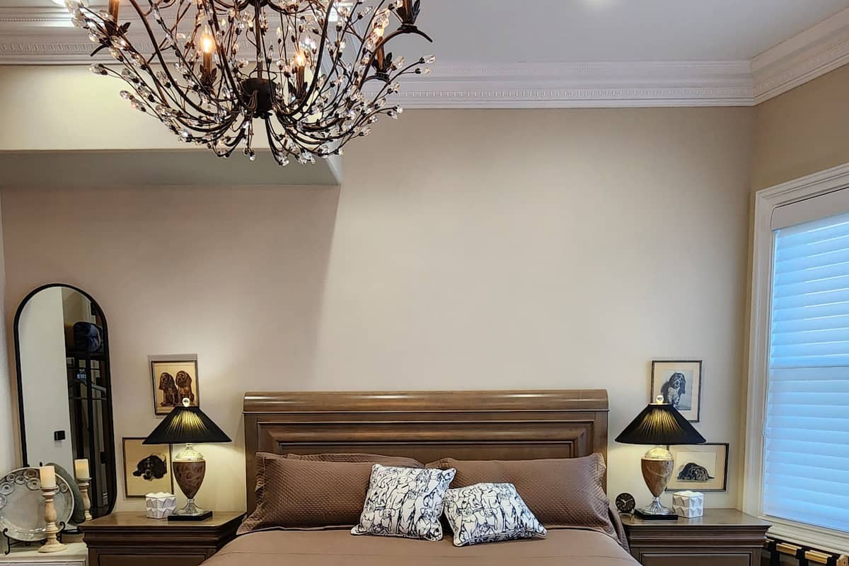 Deluxe Room, City View | Blackout curtains, iron/ironing board, free WiFi, bed sheets