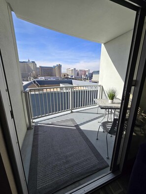 Terrace/patio - The Earls (Las Vegas)