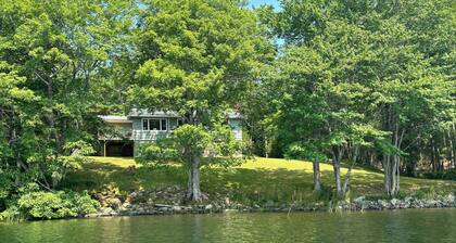 Noah’s private three bedroom lakefront cottage.