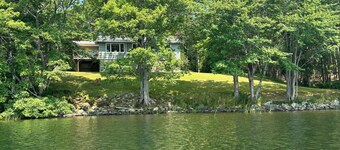 Noah’s private three bedroom lakefront cottage.