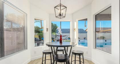 Family Oasis, Pvt Pool, Bar, Work Desk, Games, Near Dining, Fun & Salt River