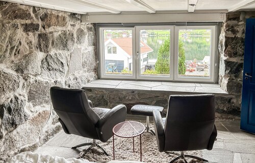 Gorgeous home in Nedre Vats with WiFi
