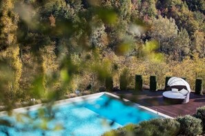 Outdoor pool - Tenuta Moncarlino - room Pietra (Piemonte)