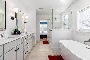 Shower, hair dryer, towels - Epic Group Stay: 2 Homes + Hot Tubs + Yard Games (Charlotte)