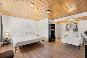 Decoración personalizada, muebles diferentes y wifi gratis 