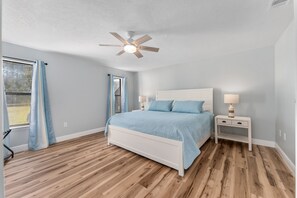 4 dormitorios, escritorio, tabla de planchar con plancha y wifi gratis