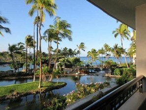 Property grounds - Ocean Tower, a Hilton Grand Vacations Club - 2 Bedroom Penthouse - Resort View - 2PH (Waikoloa Village)