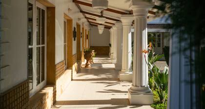Marlihill Bungalow - CGH Earth