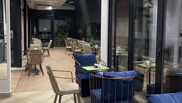 Free daily continental breakfast - CITY CENTER HOTEL (Tirana)