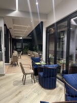 Desayuno continental gratuito y diario