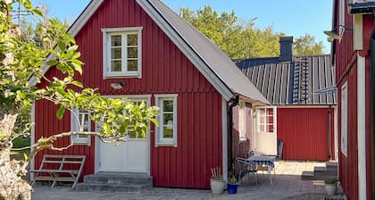 Gorgeous home in Brösarp with WiFi