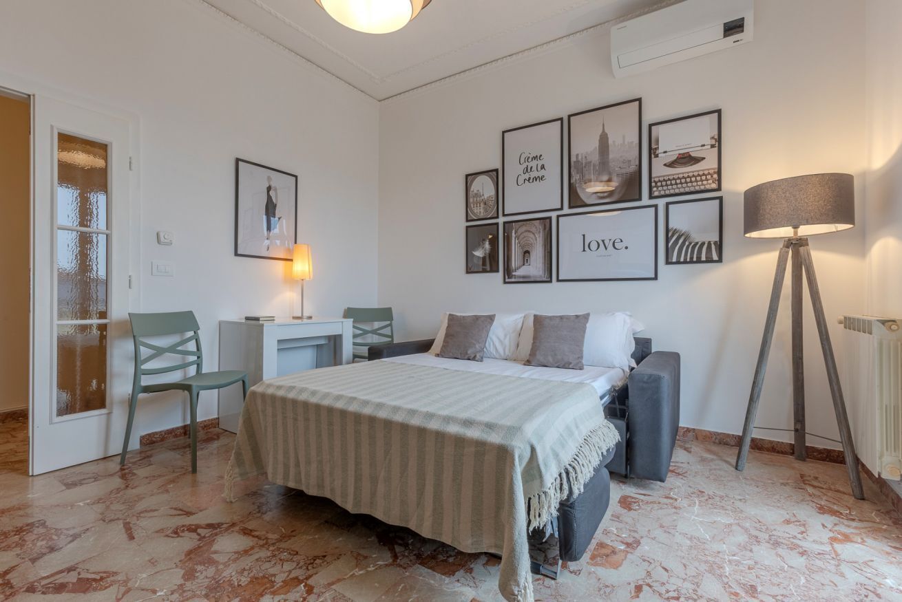 2 slaapkamers, een strijkplank/strijkijzer, wifi, beddengoed