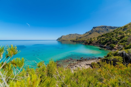 Beach nearby. Can Petit Estel - luxurious villa with shared pool and WIFI