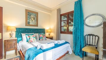 2 habitaciones, wifi gratis y ropa de cama