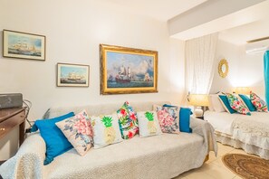 1 Schlafzimmer, Bügeleisen/Bügelbrett, Bettwäsche