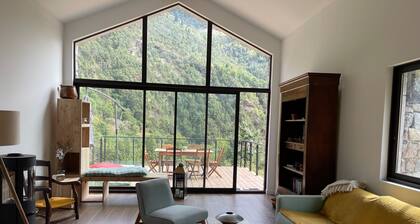 'Maison Gaia' avec terrasse privée, Wi-Fi et climatisation