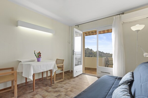 Pöytätennispöytä