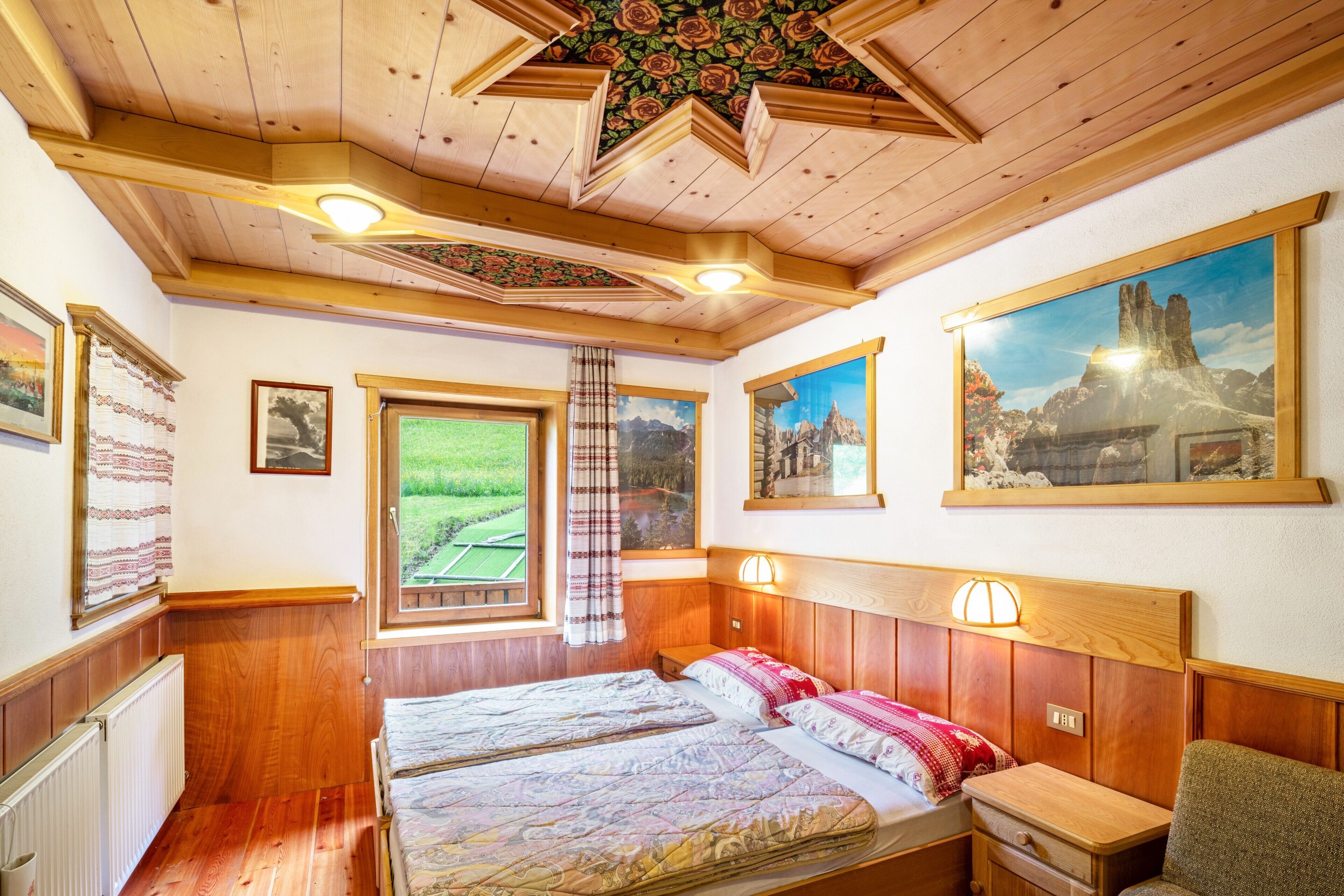 Appartement 'Appartamento La Mirandola Blu' Avec Vue Sur La Montagne, Terrasse Privée Et Wi-fi - Marmolada