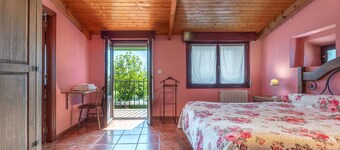 Vakantiehuis "Angela" met Privé Terras, Balkon & WiFi