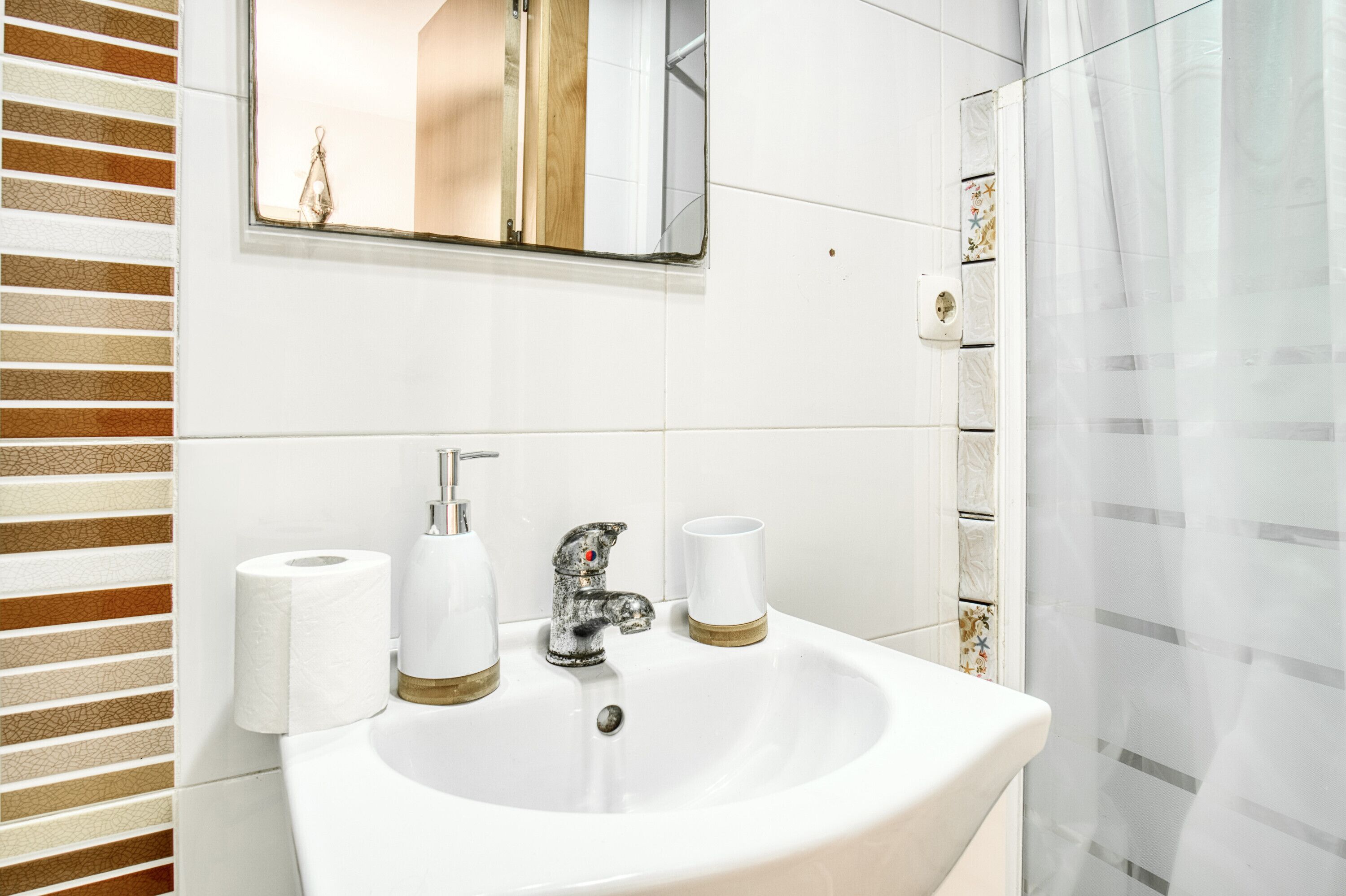 Douche, serviettes fournies