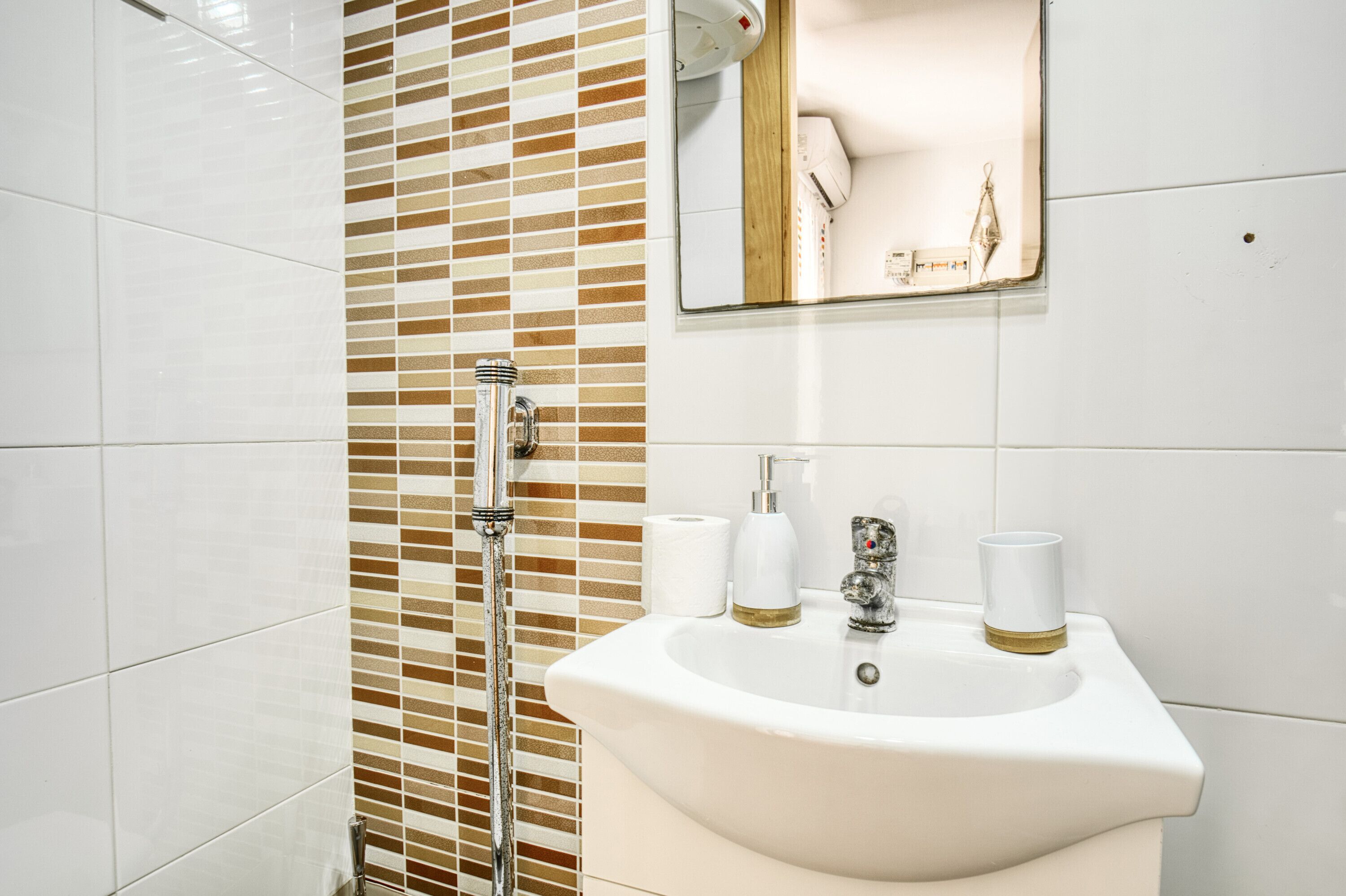 Een douche, handdoeken