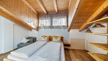 1 多间卧室、免费 WiFi、床单