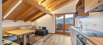 Apartment 'Matscherhof Helena' with Mountain View, Shared Garden and balcony
