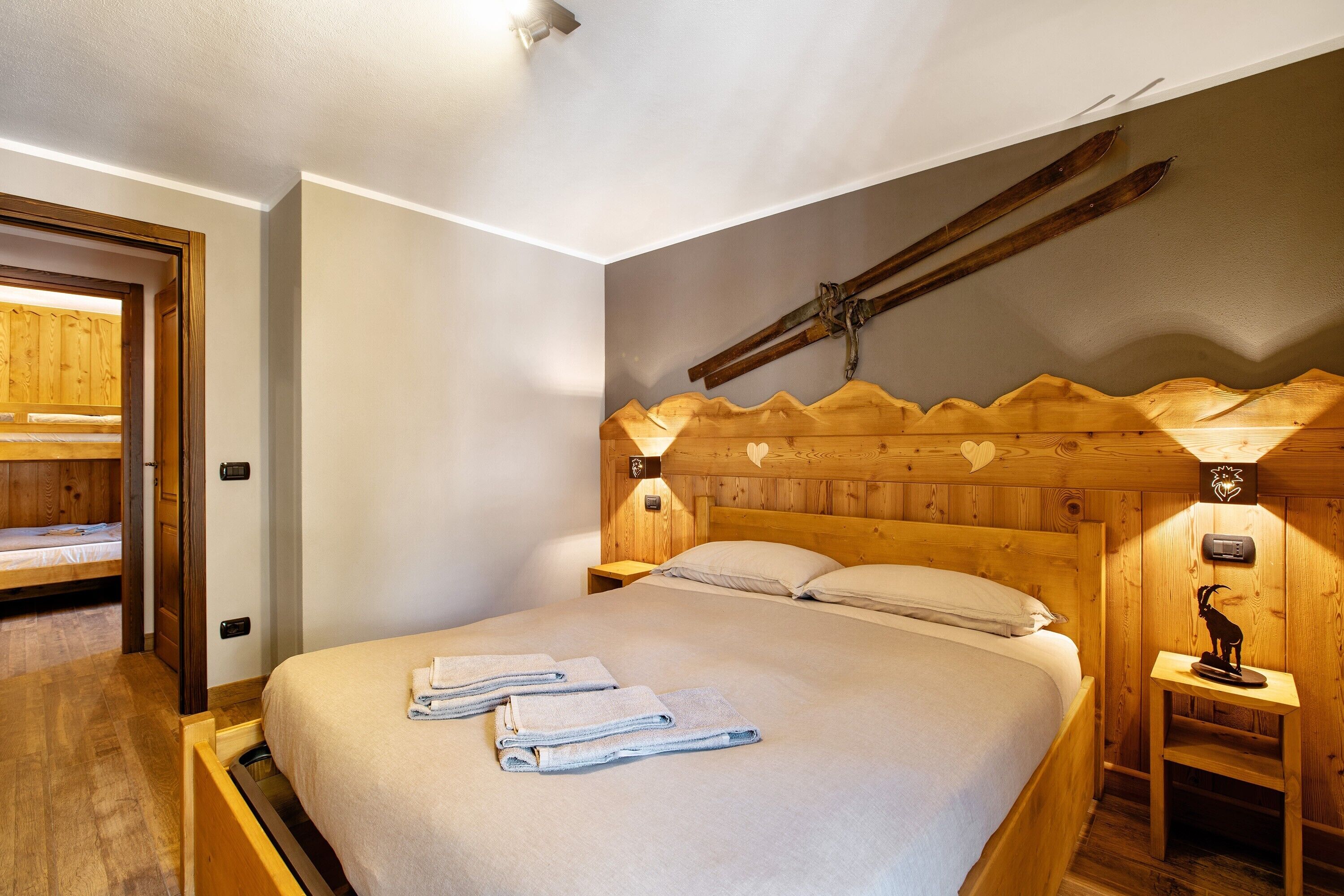 2 bedrooms, free WiFi, bed sheets