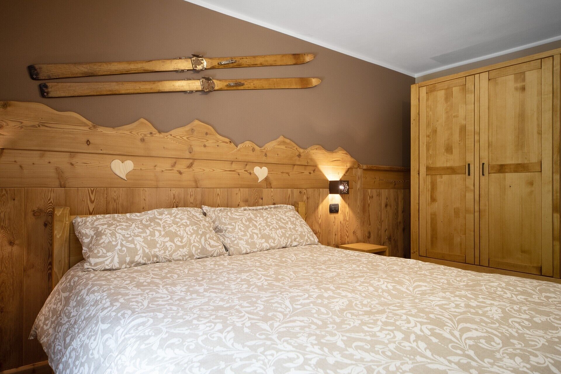 1 soverom, wi-fi (inkludert) og sengetøy