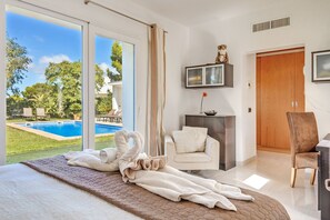 5 Schlafzimmer, Bügeleisen/Bügelbrett, kostenloses WLAN, Bettwäsche