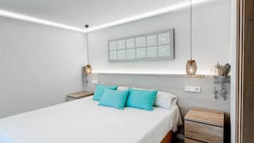 1 chambre, fer et planche à repasser, accès au Wi-Fi (inclus)