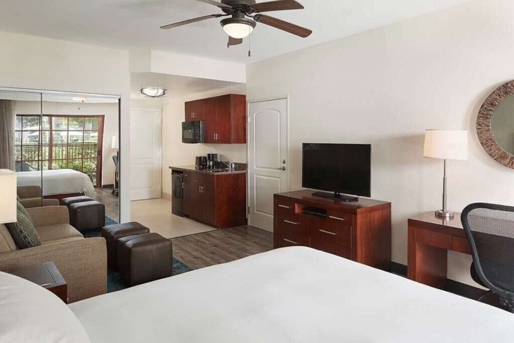 Carlsbad | Coastal Breeze Retreat | Pool + Ocean - Carlsbad, CA