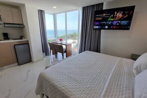 1 slaapkamer, een strijkplank/strijkijzer, wifi, beddengoed