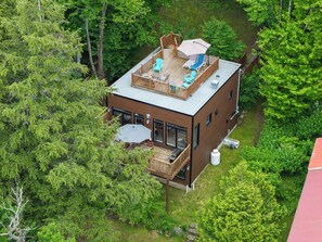 Exterior - Cozy Chalet lakeside near Magog (Orford)