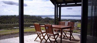 Celestial Heights: Spacious with stunning panoramic views