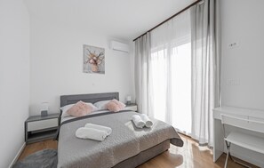 3 Schlafzimmer, Reisekinderbett, kostenloses WLAN, BettwÀsche