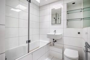 Haartrockner, Handtücher