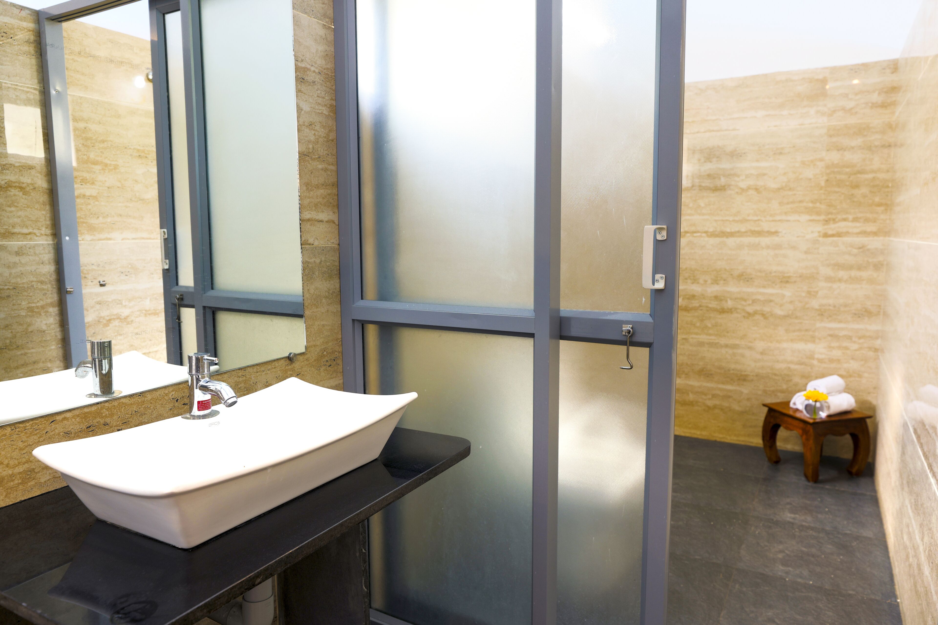 Articles de toilette gratuits, serviettes fournies
