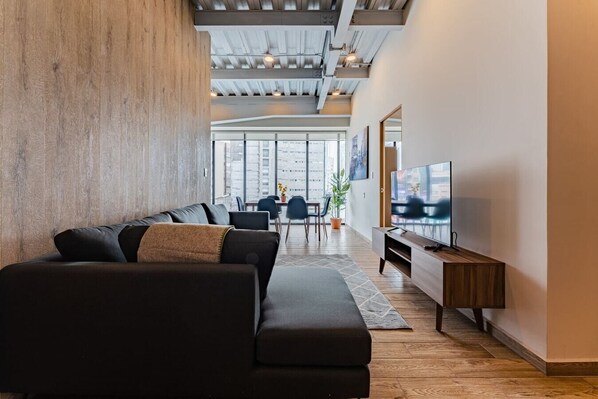 TV - VH Roma Nte | Depa Industrial+RooftopandBalcón | 315 (Ciudad de México)